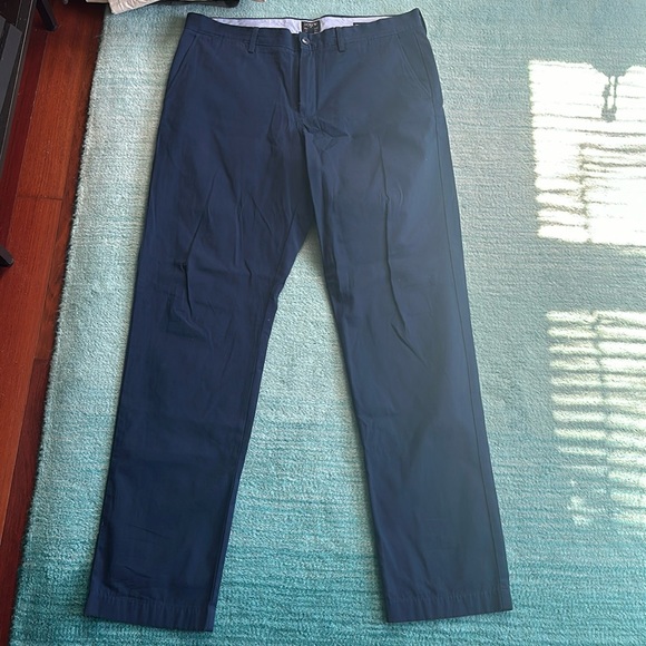 J.crew factory summer weight chino. 34 x 32. Blue - Picture 1 of 4